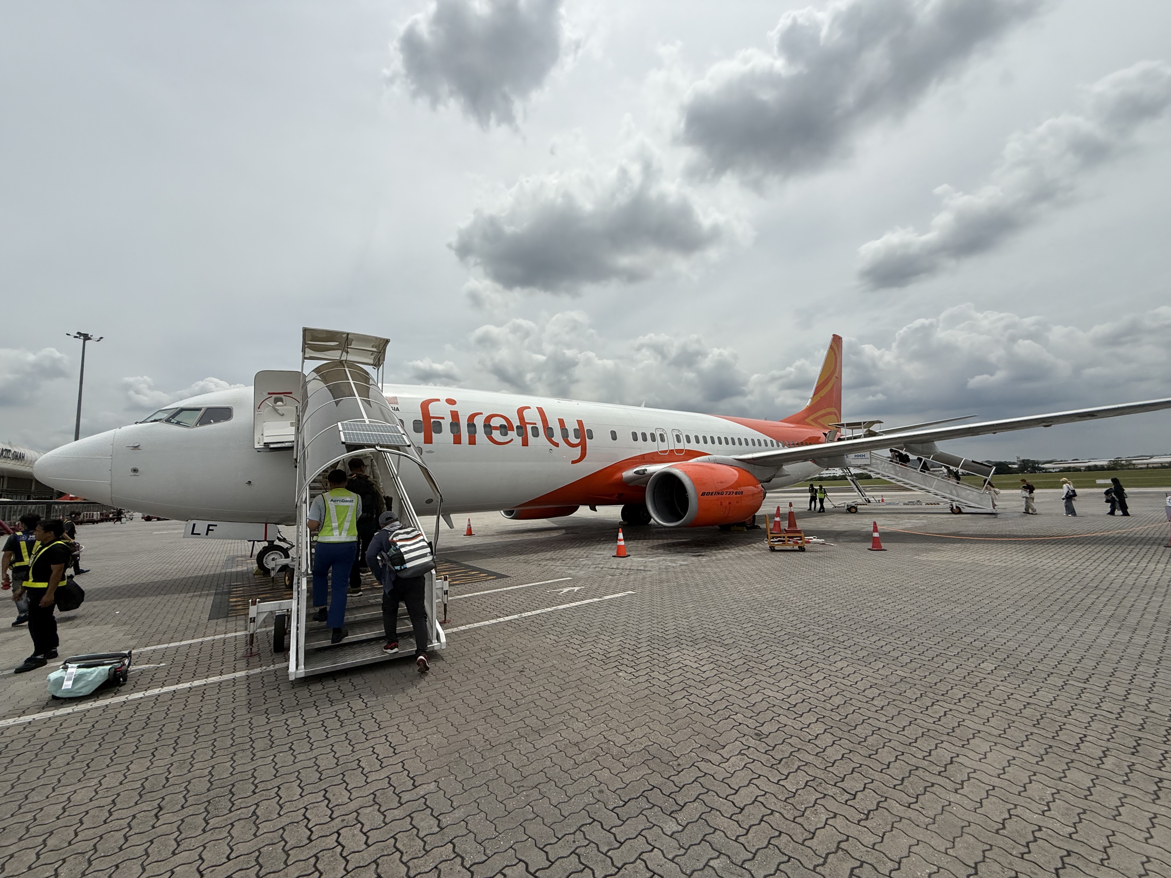 өFY2552ǺAK2138 ¡SZB-BKI-WUH人 ڸ˿ת