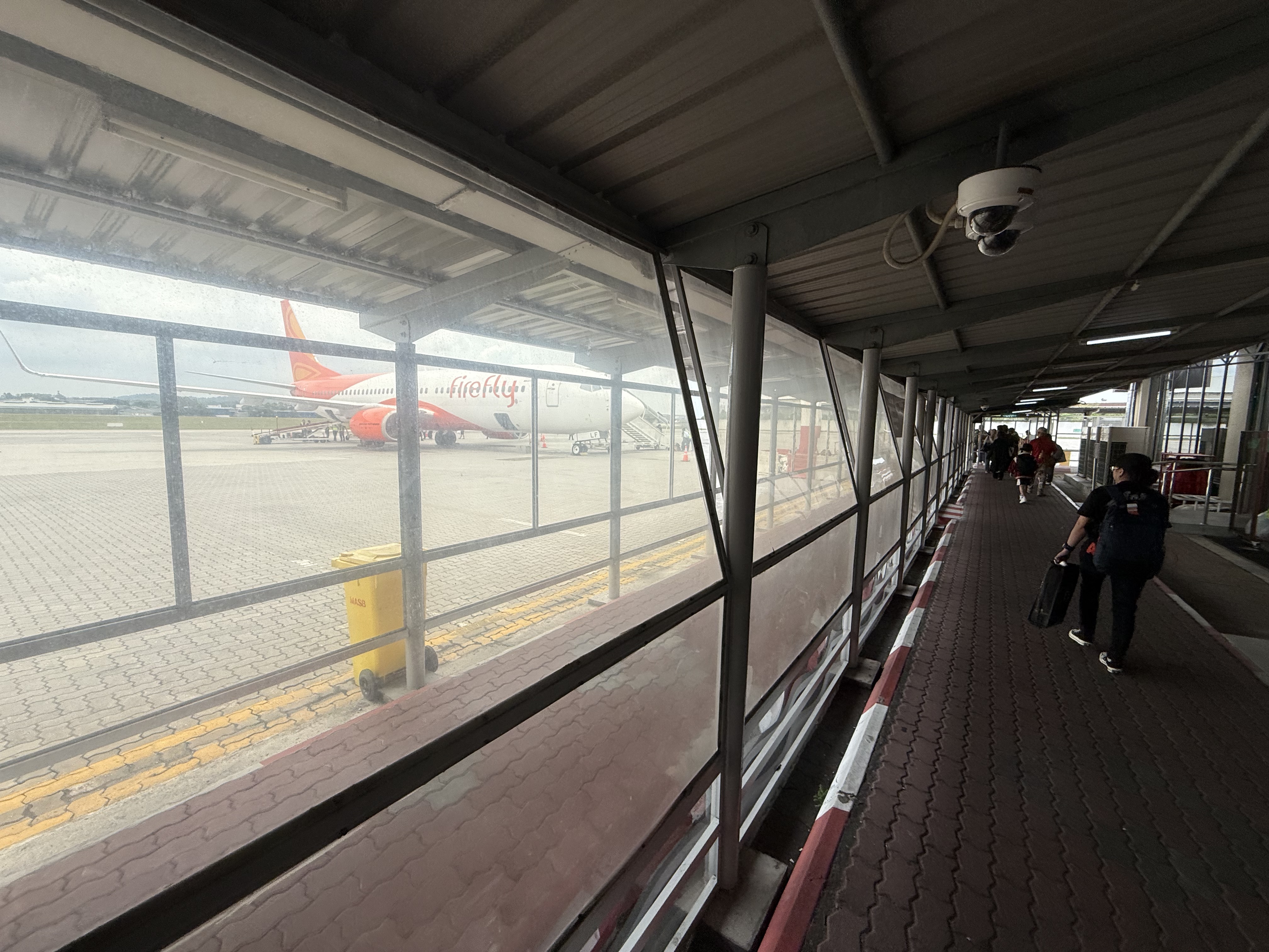 өFY2552ǺAK2138 ¡SZB-BKI-WUH人 ڸ˿ת