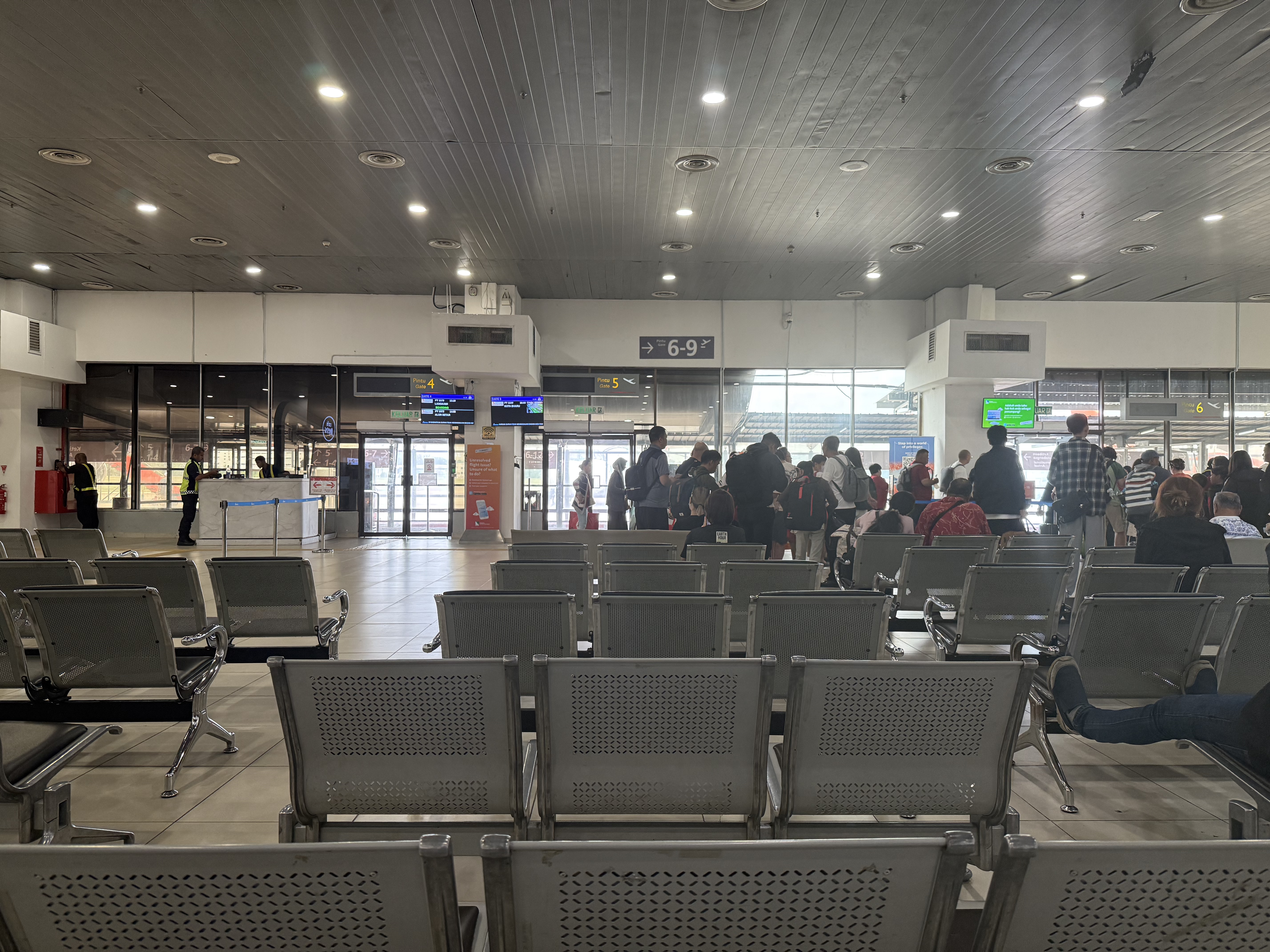өFY2552ǺAK2138 ¡SZB-BKI-WUH人 ڸ˿ת