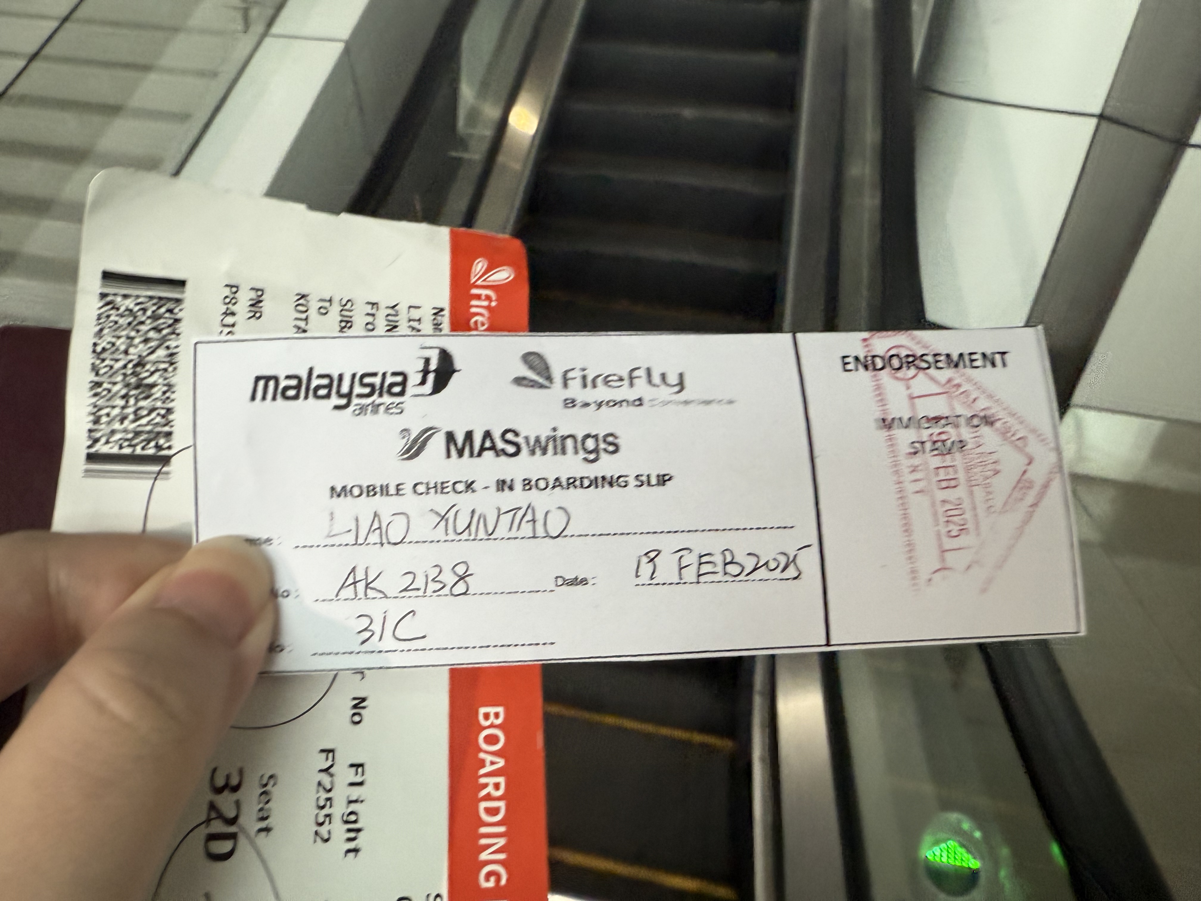 өFY2552ǺAK2138 ¡SZB-BKI-WUH人 ڸ˿ת