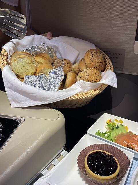 旗舰新机第一天 | 上海航空 | B787-9公务舱 | PVG-CKG | B-220G 飞行报告
