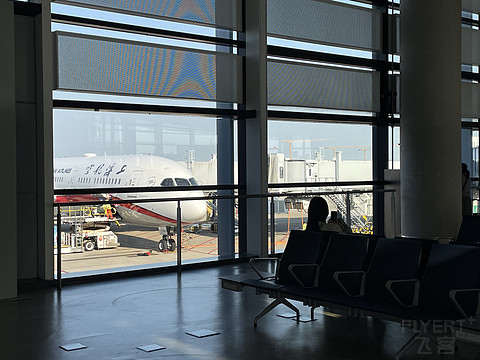 旗舰新机第一天 | 上海航空 | B787-9公务舱 | PVG-CKG | B-220G 飞行报告