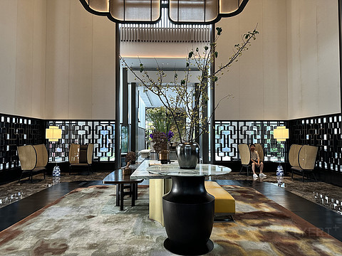 苏州奢牌酒店天花板-苏州四季酒店