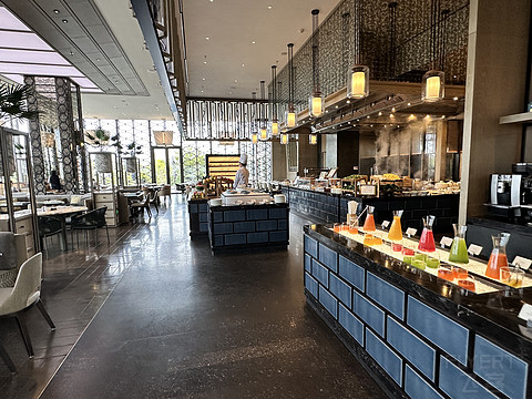苏州奢牌酒店天花板-苏州四季酒店