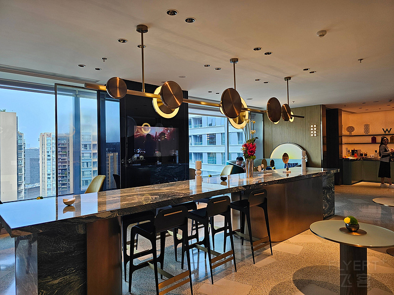 161047VE6leCNseak7l6Ir.jpg