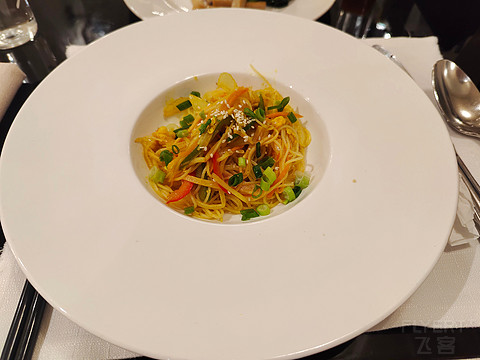 体验一下即可，雅高西安索菲特传奇酒店臻享免房基础套房体验报告
