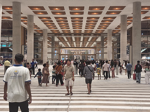 金边新机场全新起航首日体验—国航德崇机场首班CA746金边德崇-北京首都