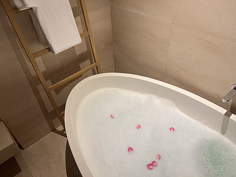 海不朝我来，我便向海去 | The Sanya EDITION