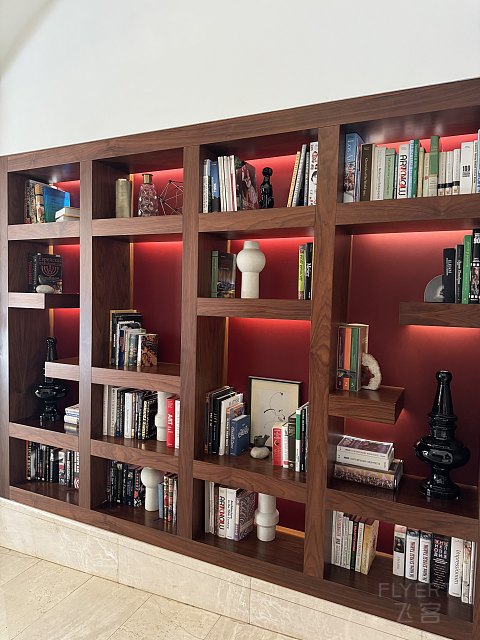 巴库商业酒店The Merchant Baku Hotel，豪华双床房体验