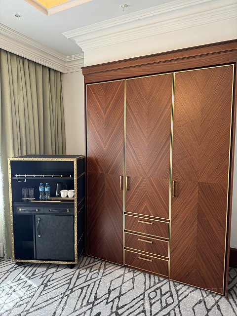巴库商业酒店The Merchant Baku Hotel，豪华双床房体验