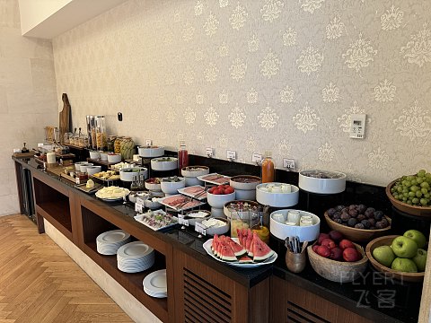巴库商业酒店The Merchant Baku Hotel，豪华双床房体验