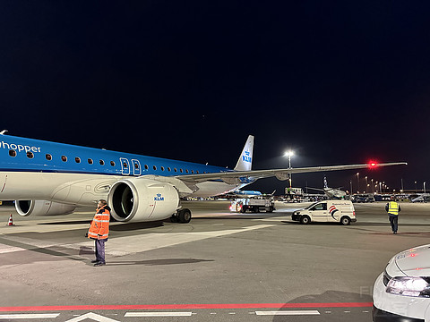 阿姆斯特丹之旅｜荷兰皇家航空 KLM｜LHR-AMS 往返体验｜解锁新机型E295