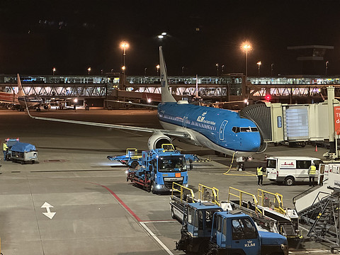 阿姆斯特丹之旅｜荷兰皇家航空 KLM｜LHR-AMS 往返体验｜解锁新机型E295
