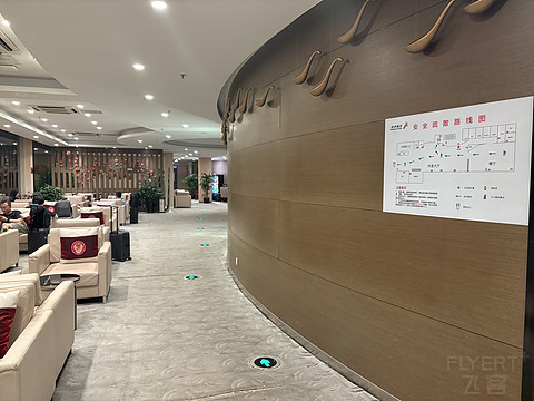 多年不见的沈阳尊鹏阁-国航飞浦东的平淡之旅[by上海小医生]