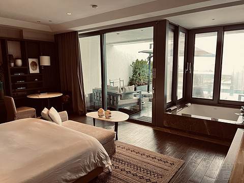 高塔之上，沧海遗珠 | Rosewood Sanya