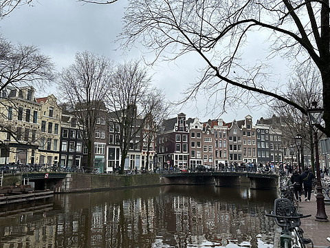 阿姆斯特丹之旅｜荷兰皇家航空 KLM｜LHR-AMS 往返体验｜解锁新机型E295