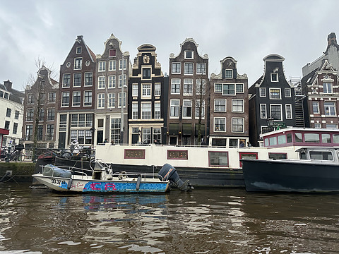 阿姆斯特丹之旅｜荷兰皇家航空 KLM｜LHR-AMS 往返体验｜解锁新机型E295