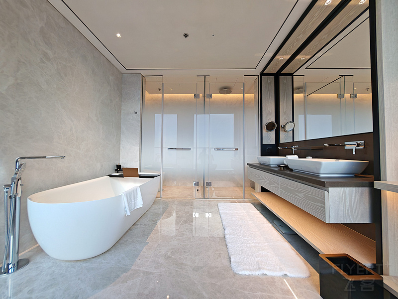 165523KEPUh03sPeN6bkDy.jpg