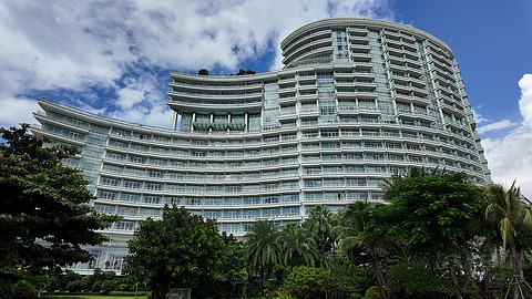 枕海听涛观云起，一宿华彩揽琼州｜海口华彩洲际酒店尊享行政海景房体验