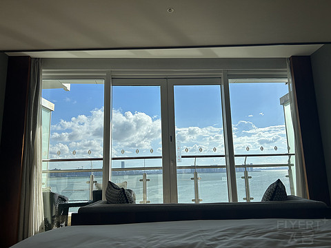 枕海听涛观云起，一宿华彩揽琼州｜海口华彩洲际酒店尊享行政海景房体验