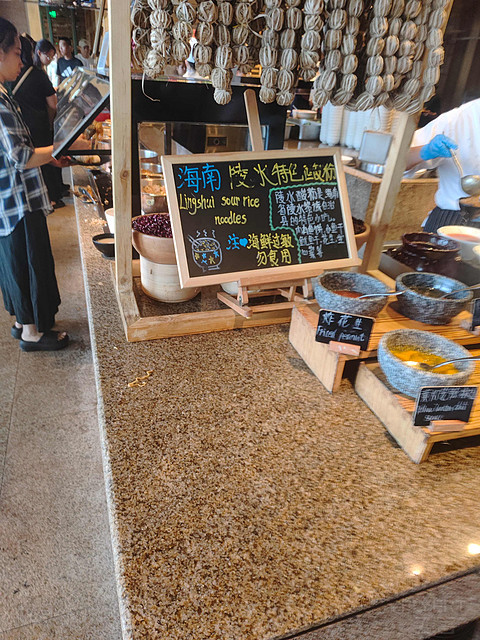 海南富力海洋欢乐世界度假区凯悦酒店：亲子适合，其他一般