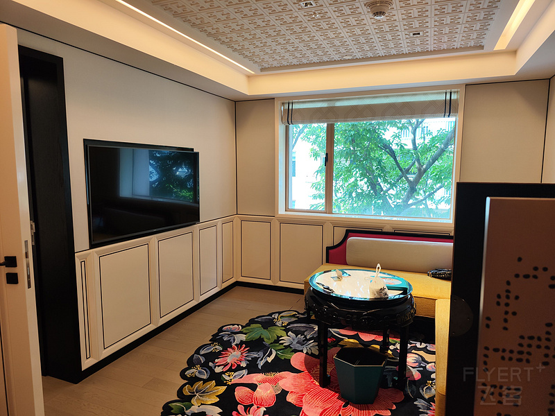 2006469URUse5plWtiF5JP.jpg