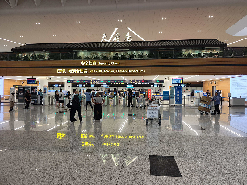 201121HsNhq52AbOqNdFjo.jpg