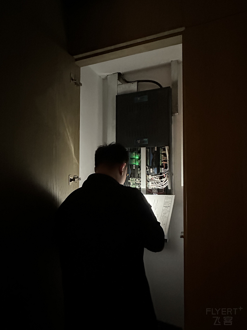 084545CDIEIKAOZVAIOEYN.png