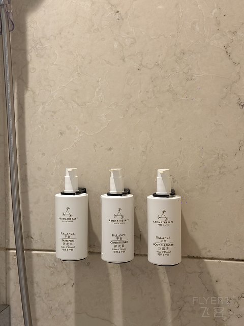 住在大玉米楼上啦·郑州绿地JW万豪酒店｜连住两晚行政套房体验
