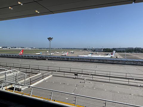 国际版“京沪快线”｜东航MU537 SHA-HND A330-300超级经济舱体验