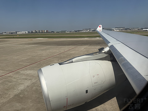 国际版“京沪快线”｜东航MU537 SHA-HND A330-300超级经济舱体验