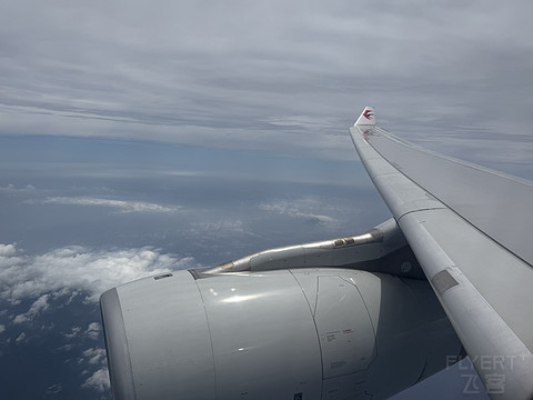 国际版“京沪快线”｜东航MU537 SHA-HND A330-300超级经济舱体验