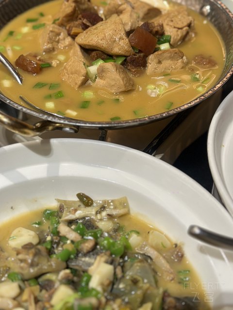住在大玉米楼上啦·郑州绿地JW万豪酒店｜连住两晚行政套房体验