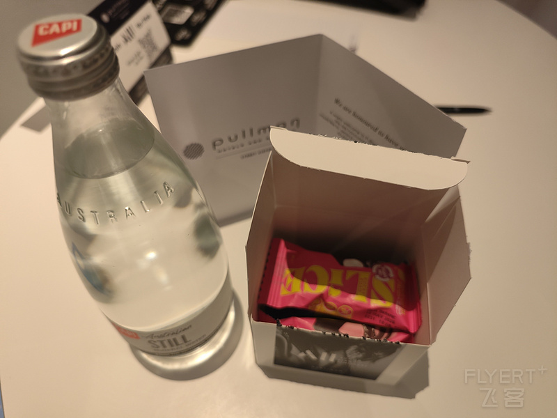 080218904zu90E5dUIVN3q.jpg