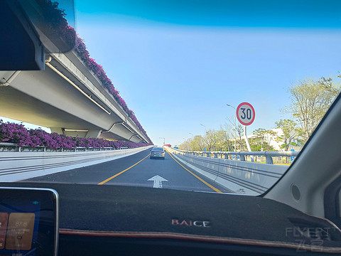 CA1342 深圳-北京 波音744 B-2472 飞行报告7