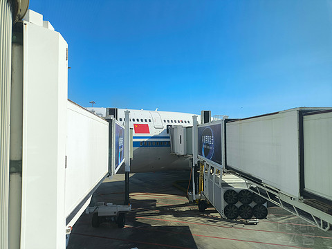 CA1342 深圳-北京 波音744 B-2472 飞行报告7