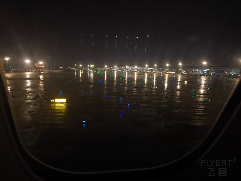 211257nZcoJR73tA6qNC9x.jpg