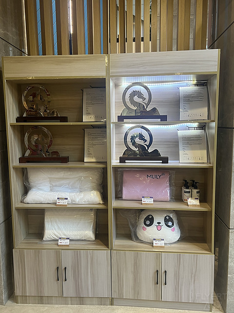 “津门空港，可靠驿站”天津空港东区智选假日酒店简评