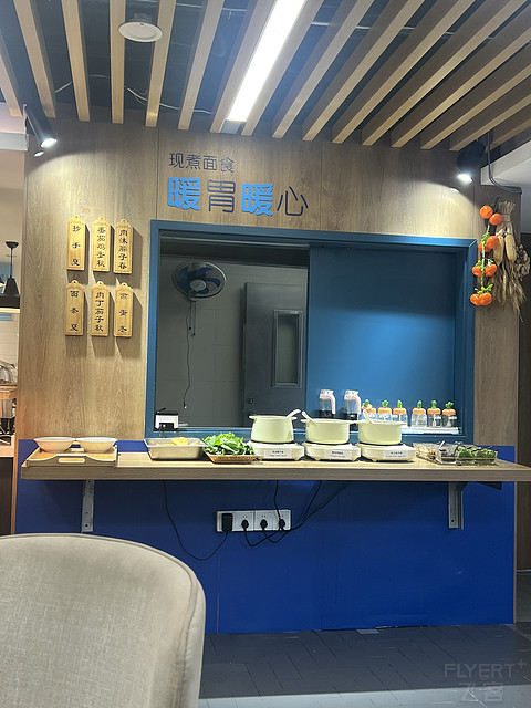 “津门空港，可靠驿站”天津空港东区智选假日酒店简评
