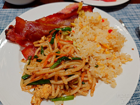 滇池旁边的新中式，昆明洲际酒店