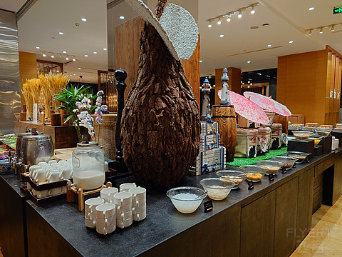 滇池旁边的新中式，昆明洲际酒店