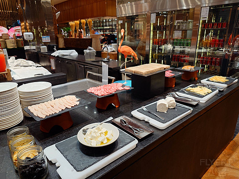 滇池旁边的新中式，昆明洲际酒店