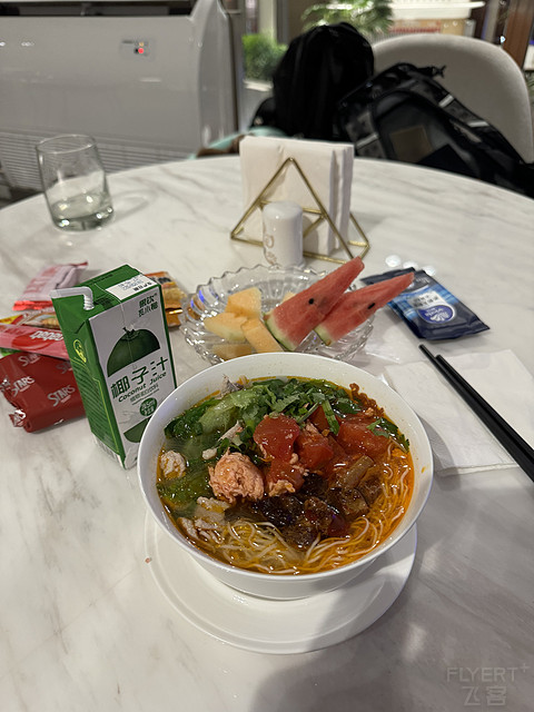 海航HU483 776 墨尔本 悉尼