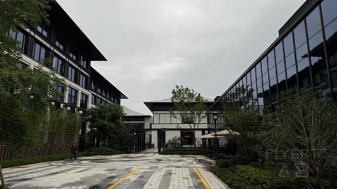 [首个详细报告]我说过我会来，如果往前2km，你会选临安万丽吗？我还会。