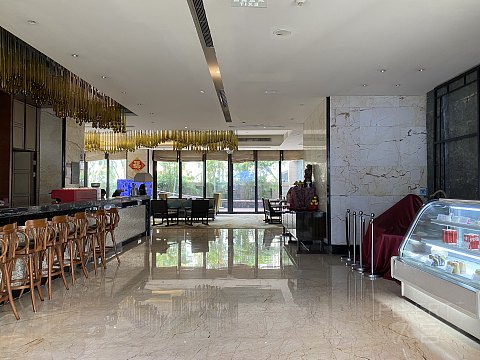 可能是国内最便宜皇冠假日｜三亚中心皇冠假日酒店｜行政大床房