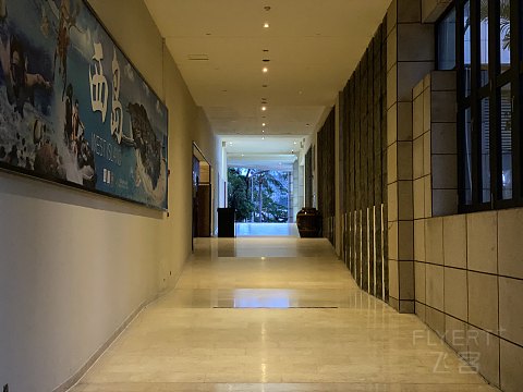 可能是国内最便宜皇冠假日｜三亚中心皇冠假日酒店｜行政大床房