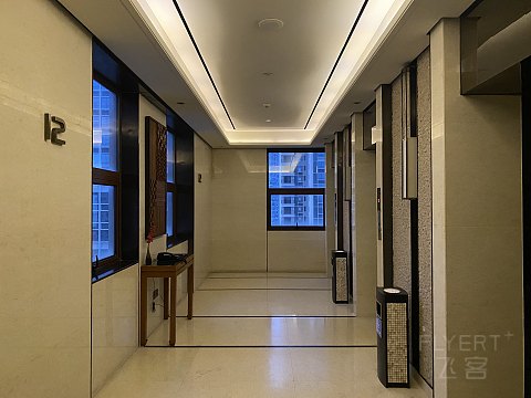 可能是国内最便宜皇冠假日｜三亚中心皇冠假日酒店｜行政大床房