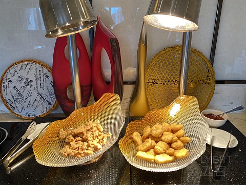 可能是国内最便宜皇冠假日｜三亚中心皇冠假日酒店｜行政大床房