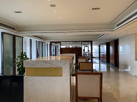 可能是国内最便宜皇冠假日｜三亚中心皇冠假日酒店｜行政大床房