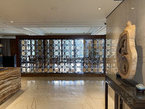 可能是国内最便宜皇冠假日｜三亚中心皇冠假日酒店｜行政大床房